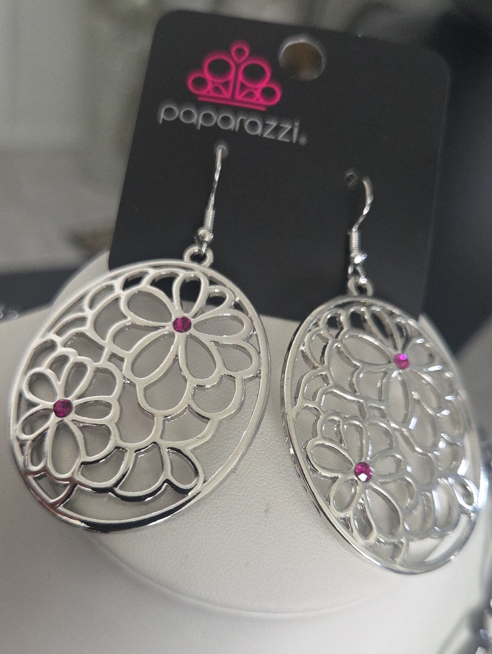 Paparazzi Meadow Maven Pink Earrings NWT